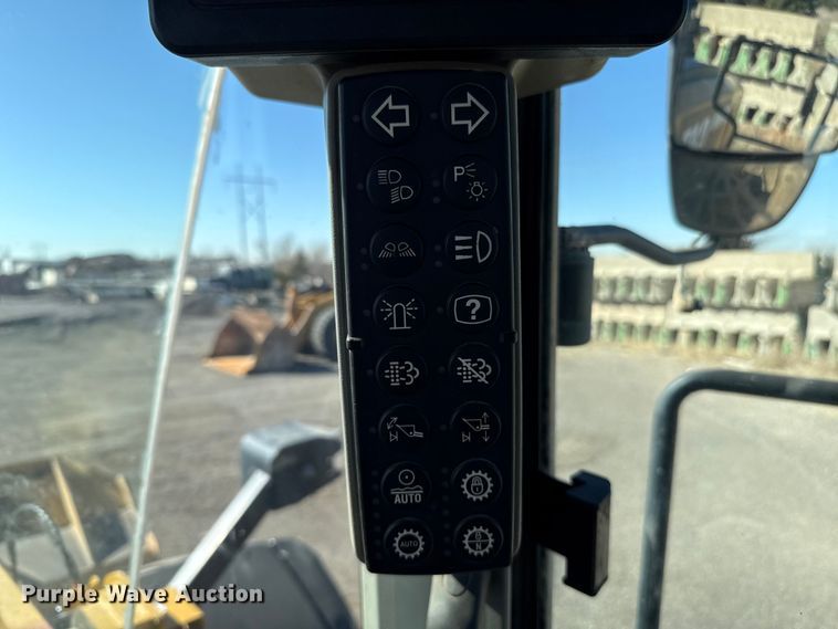 image for item ES5909 2018 Caterpillar 980M wheel loader