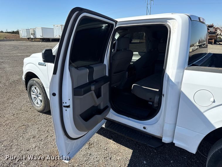 image for item ES5911 2020 Ford F150 XLT Crew Cab pickup truck