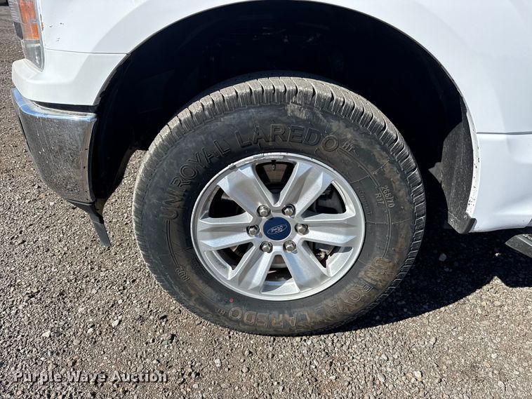 image for item ES5911 2020 Ford F150 XLT Crew Cab pickup truck