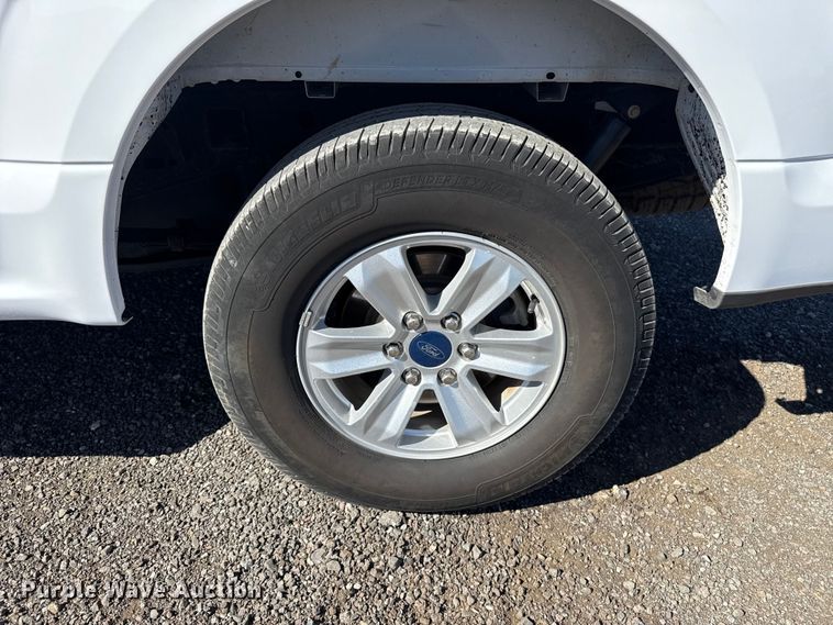 image for item ES5911 2020 Ford F150 XLT Crew Cab pickup truck