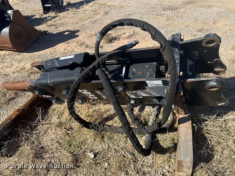 image for item ES5912 Okada ORV1300 breaker