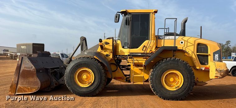 image for item ES8582 2013 Volvo L120G wheel loader