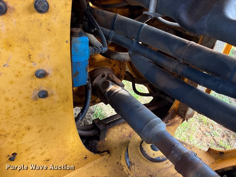 image for item ES8582 2013 Volvo L120G wheel loader