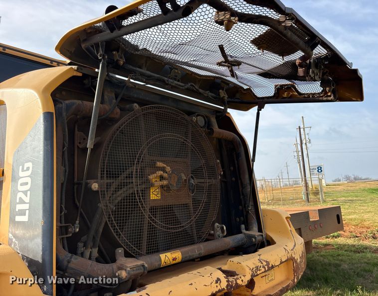 image for item ES8582 2013 Volvo L120G wheel loader