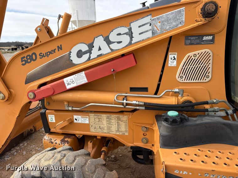 image for item ES8588 2012 Case 580 Super N backhoe