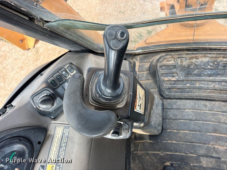 image for item ES8588 2012 Case 580 Super N backhoe