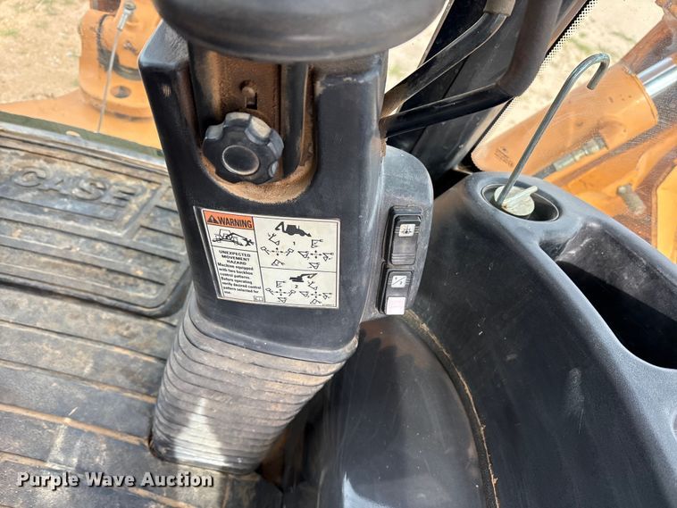 image for item ES8588 2012 Case 580 Super N backhoe