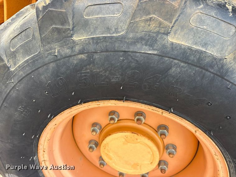 image for item ES8588 2012 Case 580 Super N backhoe