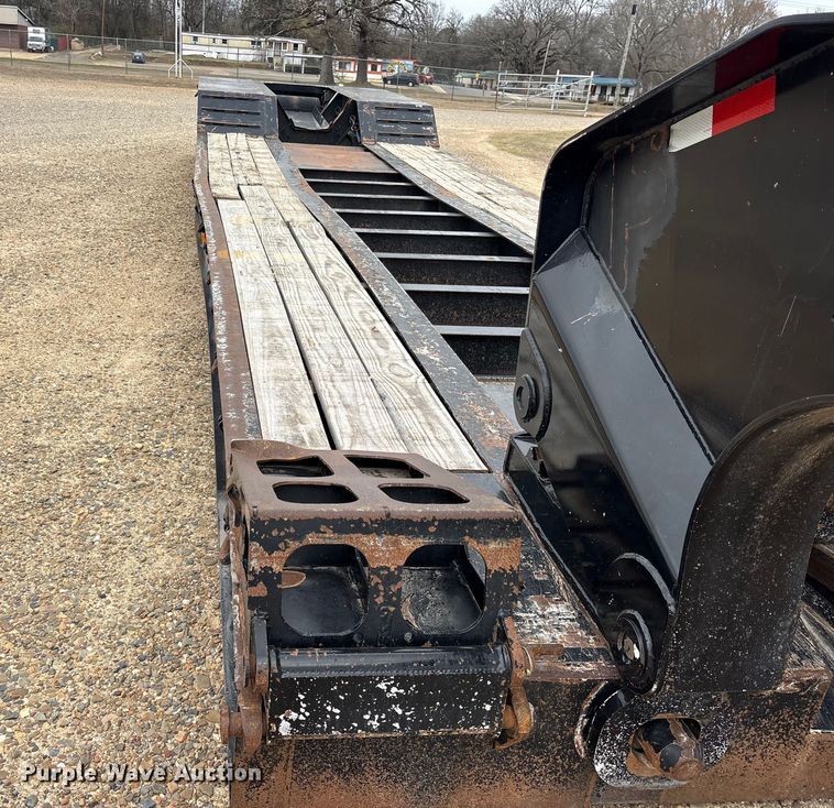 image for item ES8606 2022 Rampant Trailers LLC DG35 lowboy equipment trailer