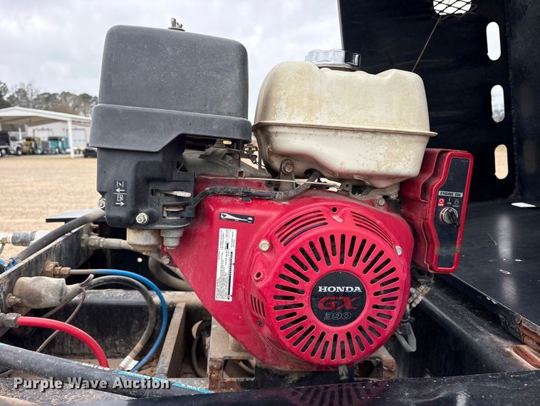 image for item ES8606 2022 Rampant Trailers LLC DG35 lowboy equipment trailer