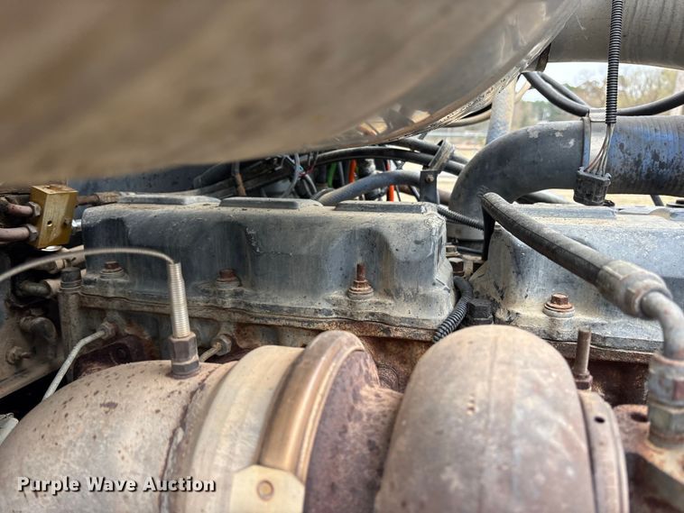 image for item ES8607 2007 Mack CV713 dump truck