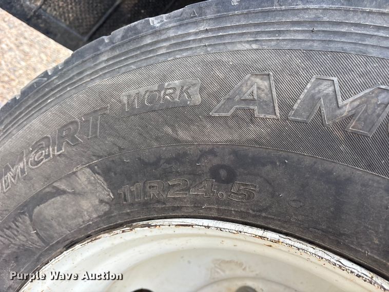 image for item ES8607 2007 Mack CV713 dump truck