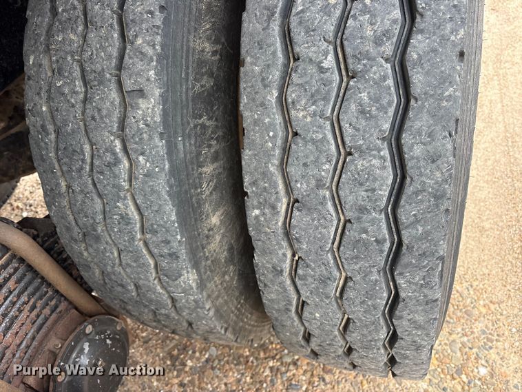 image for item ES8607 2007 Mack CV713 dump truck