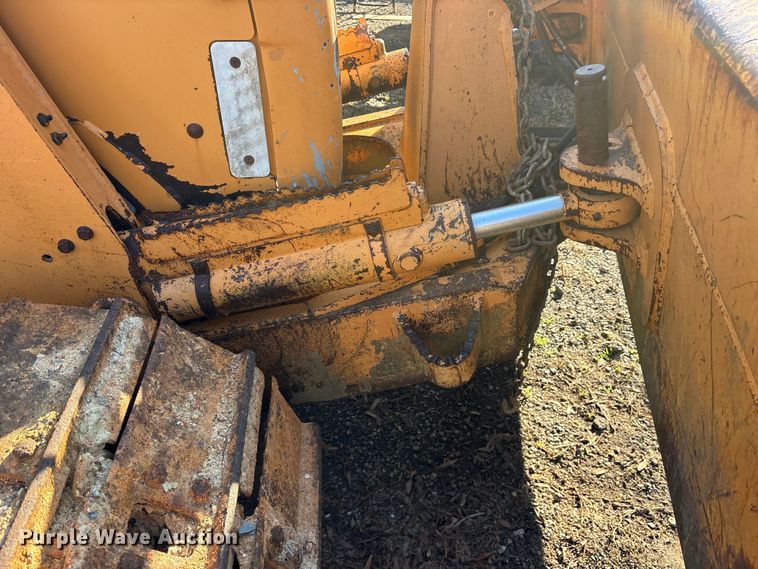 image for item ES8626 2006 Case 850K dozer