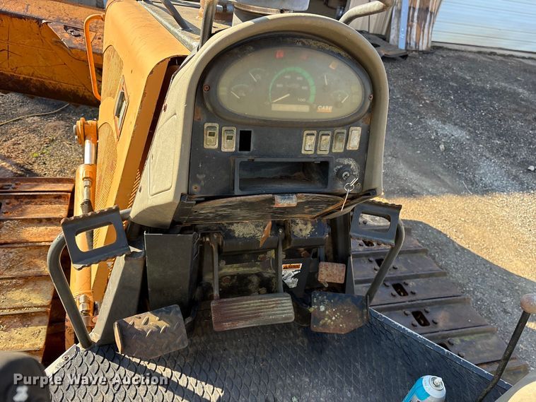 image for item ES8626 2006 Case 850K dozer