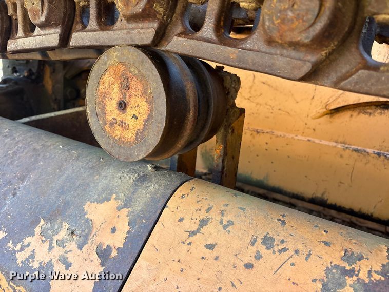 image for item ES8626 2006 Case 850K dozer