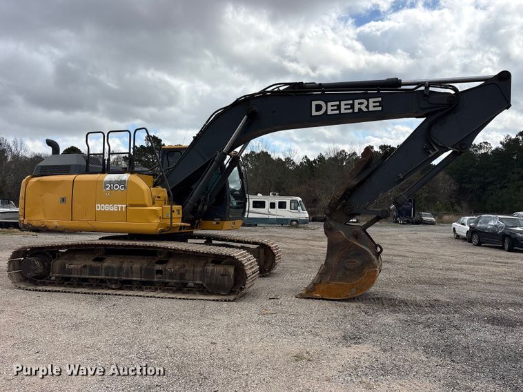 image for item ES8634 2018 John Deere 210G LC excavator