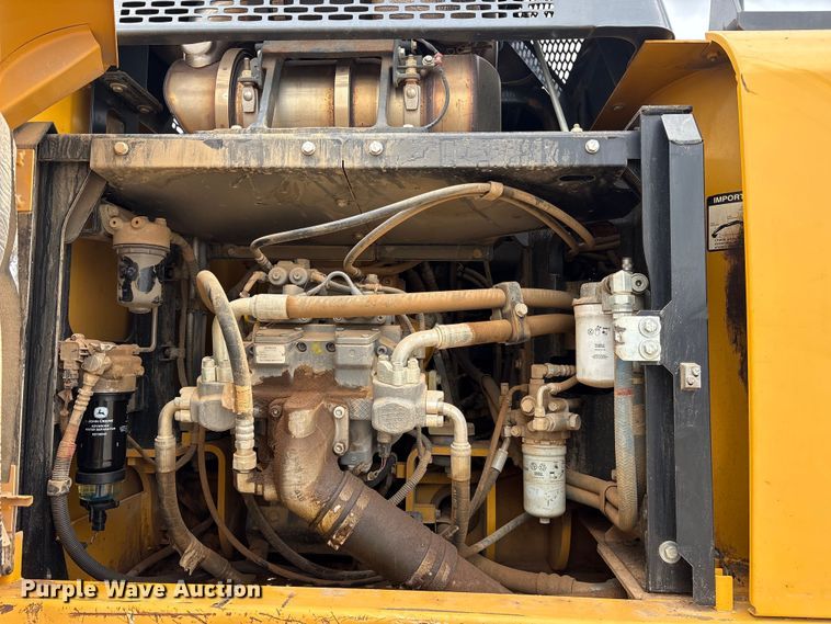 image for item ES8634 2018 John Deere 210G LC excavator