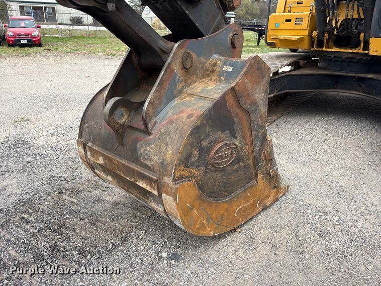 image for item ES8634 2018 John Deere 210G LC excavator