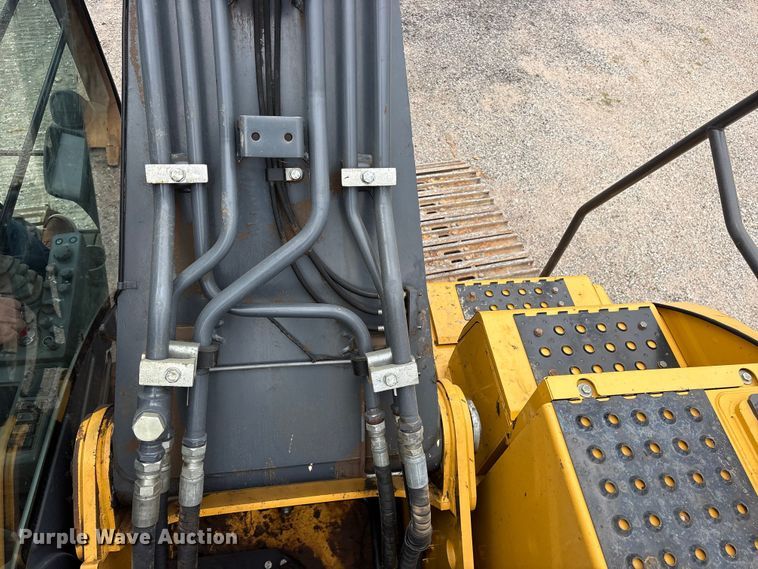 image for item ES8634 2018 John Deere 210G LC excavator