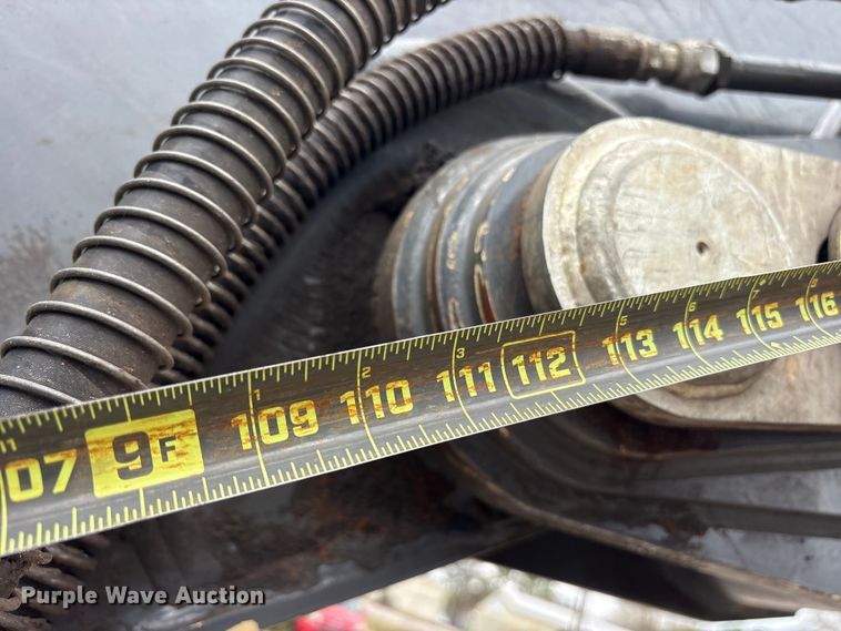 image for item ES8634 2018 John Deere 210G LC excavator