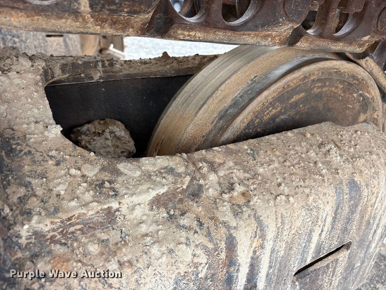 image for item ES8634 2018 John Deere 210G LC excavator