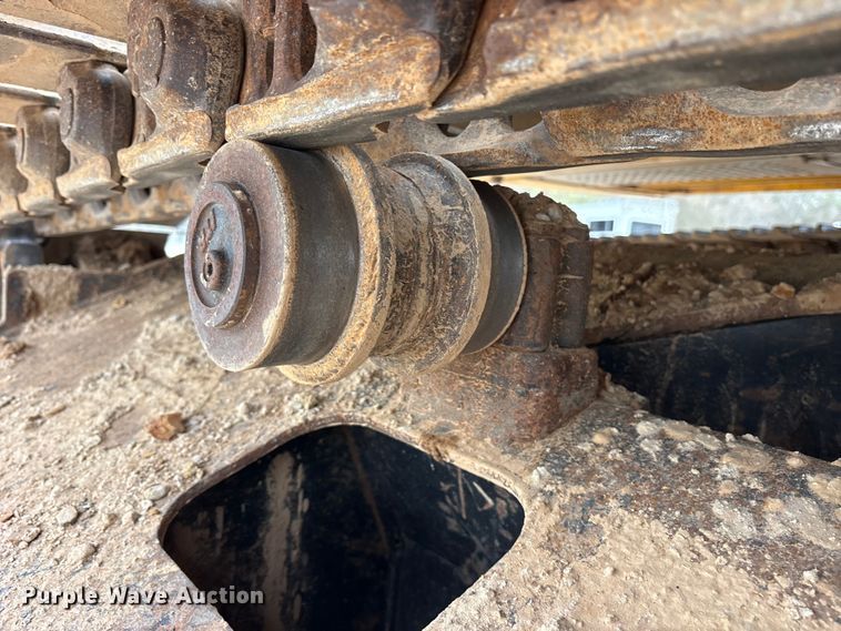 image for item ES8634 2018 John Deere 210G LC excavator