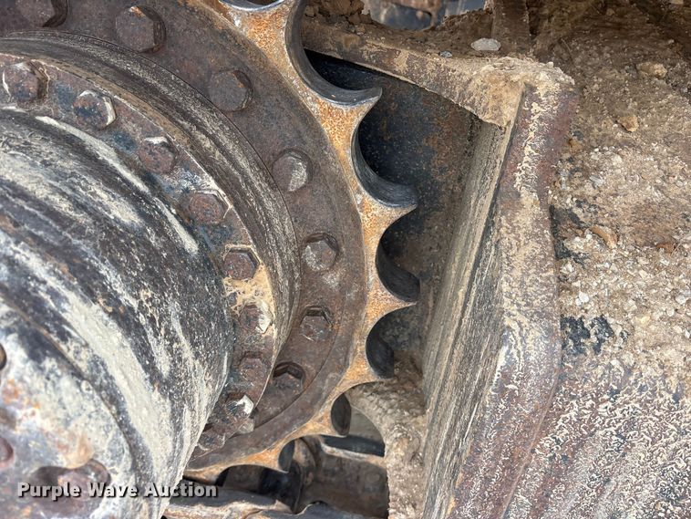 image for item ES8634 2018 John Deere 210G LC excavator