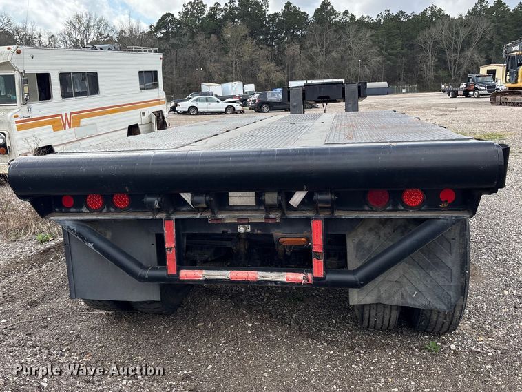 image for item ES8635 2015 True Texan Mfg lowboy equipment trailer