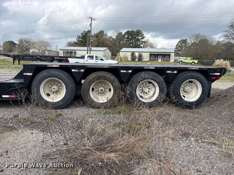 image for item ES8635 2015 True Texan Mfg lowboy equipment trailer