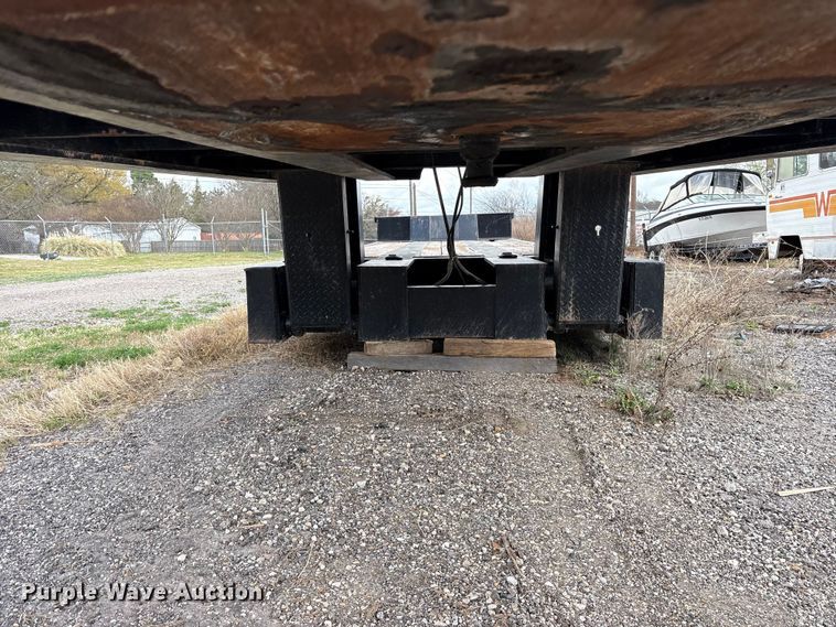 image for item ES8635 2015 True Texan Mfg lowboy equipment trailer