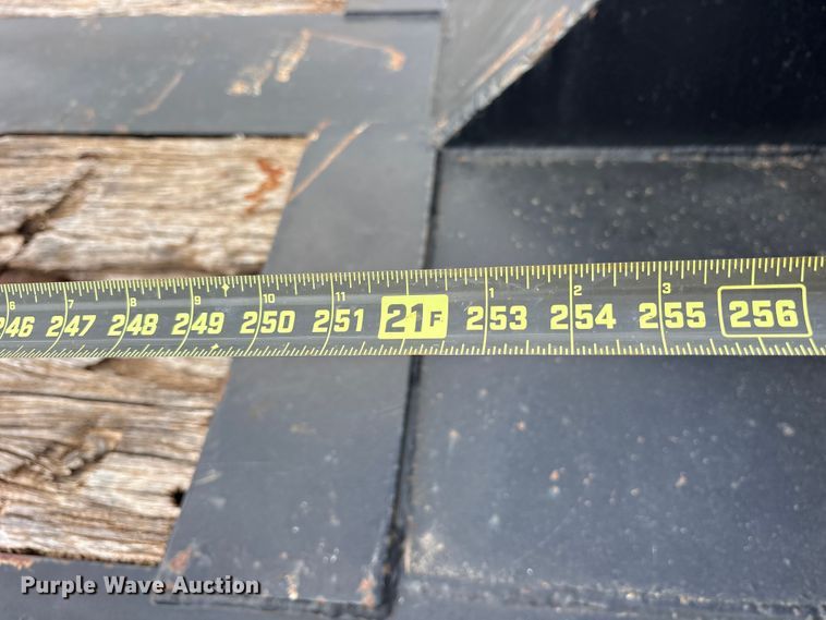 image for item ES8635 2015 True Texan Mfg lowboy equipment trailer