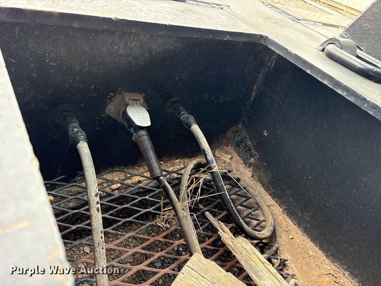 image for item ES8635 2015 True Texan Mfg lowboy equipment trailer