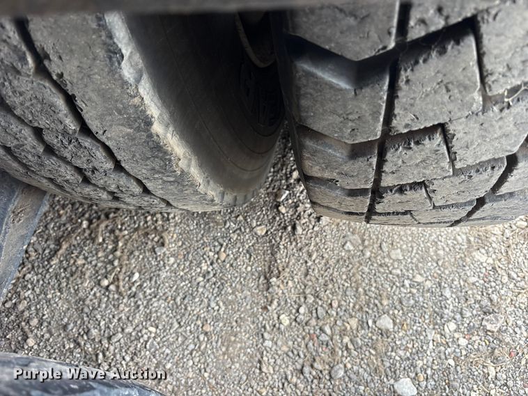 image for item ES8635 2015 True Texan Mfg lowboy equipment trailer