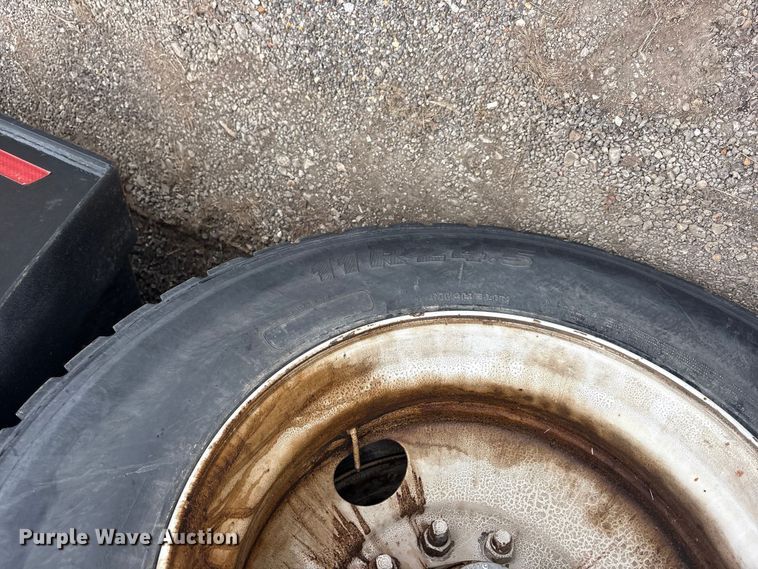 image for item ES8635 2015 True Texan Mfg lowboy equipment trailer