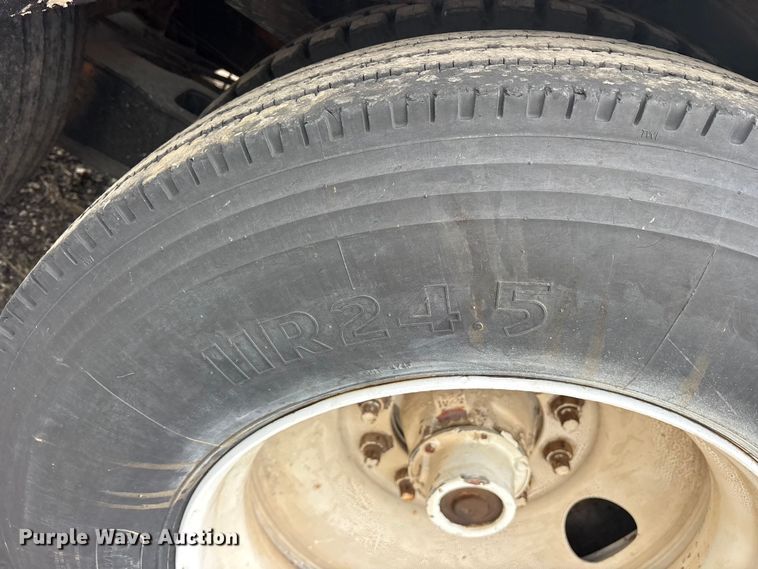 image for item ES8635 2015 True Texan Mfg lowboy equipment trailer