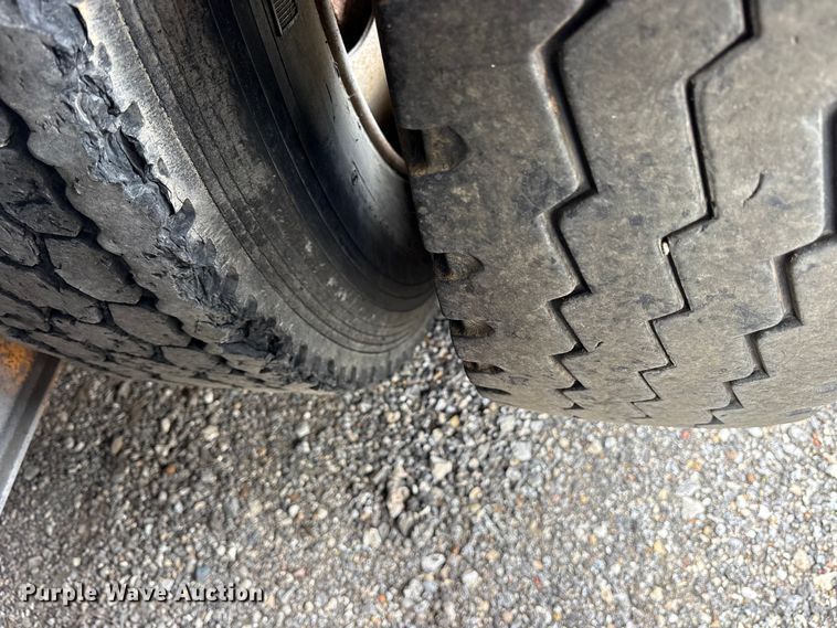 image for item ES8635 2015 True Texan Mfg lowboy equipment trailer