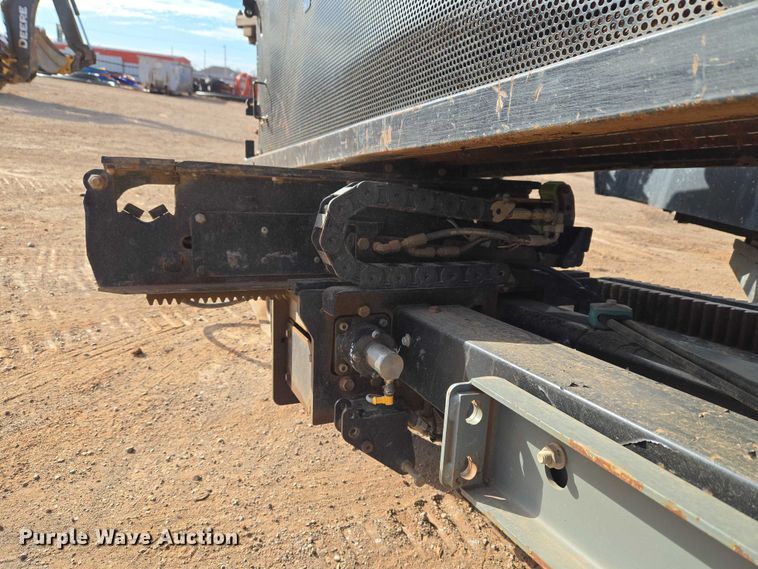 image for item ET1353 2017 Ditch Witch JT40 directional boring unit