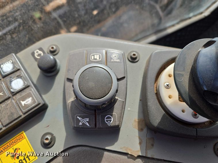 image for item ET1353 2017 Ditch Witch JT40 directional boring unit