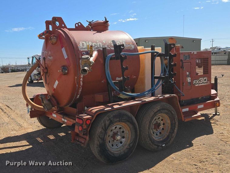 image for item ET1354 2005 Ditch Witch FX30S vacuum excavator