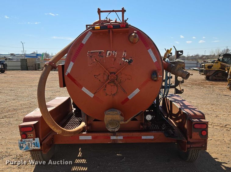 image for item ET1354 2005 Ditch Witch FX30S vacuum excavator