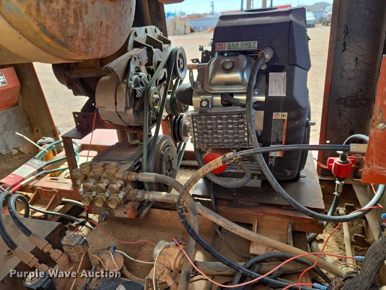 image for item ET1354 2005 Ditch Witch FX30S vacuum excavator