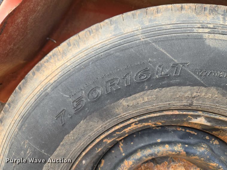 image for item ET1354 2005 Ditch Witch FX30S vacuum excavator