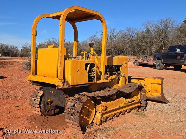 image for item ET1372 1979 International TD7E dozer