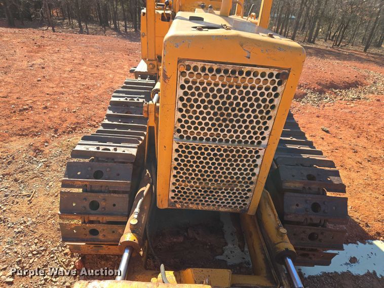 image for item ET1372 1979 International TD7E dozer