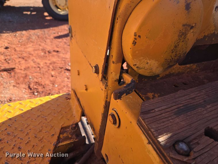 image for item ET1372 1979 International TD7E dozer