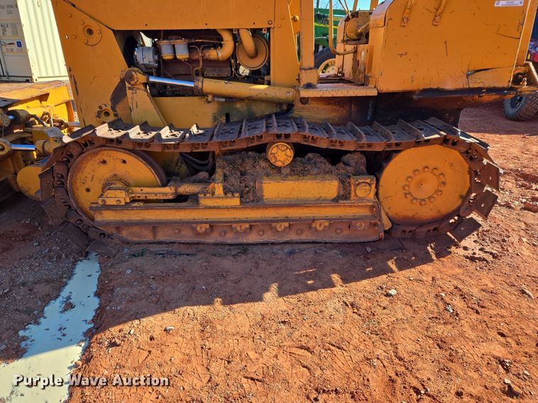 image for item ET1372 1979 International TD7E dozer