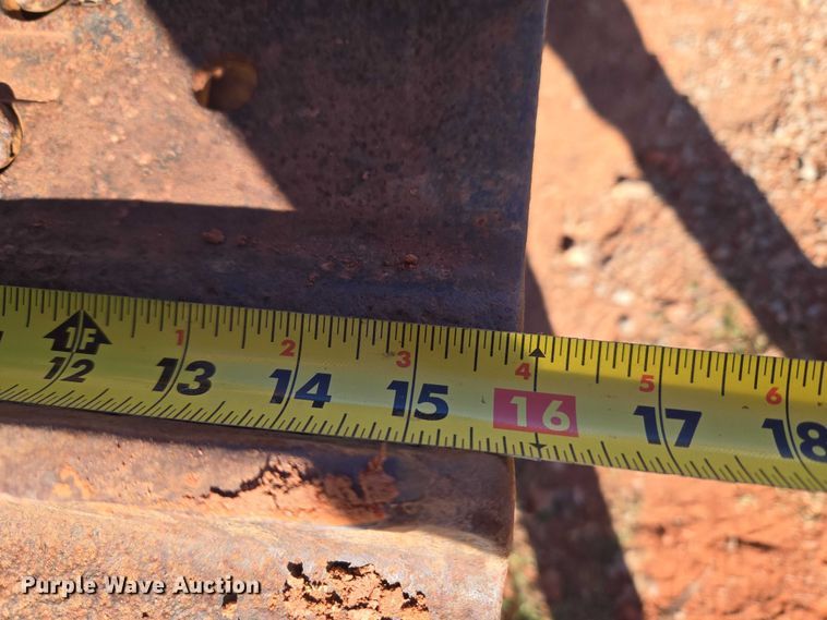 image for item ET1372 1979 International TD7E dozer