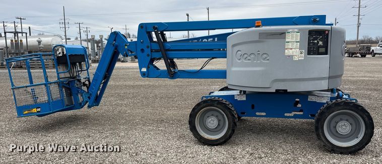 image for item ET1554 2014 Genie Z-45/25J boom lift