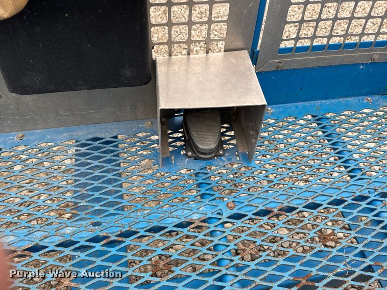 image for item ET1554 2014 Genie Z-45/25J boom lift